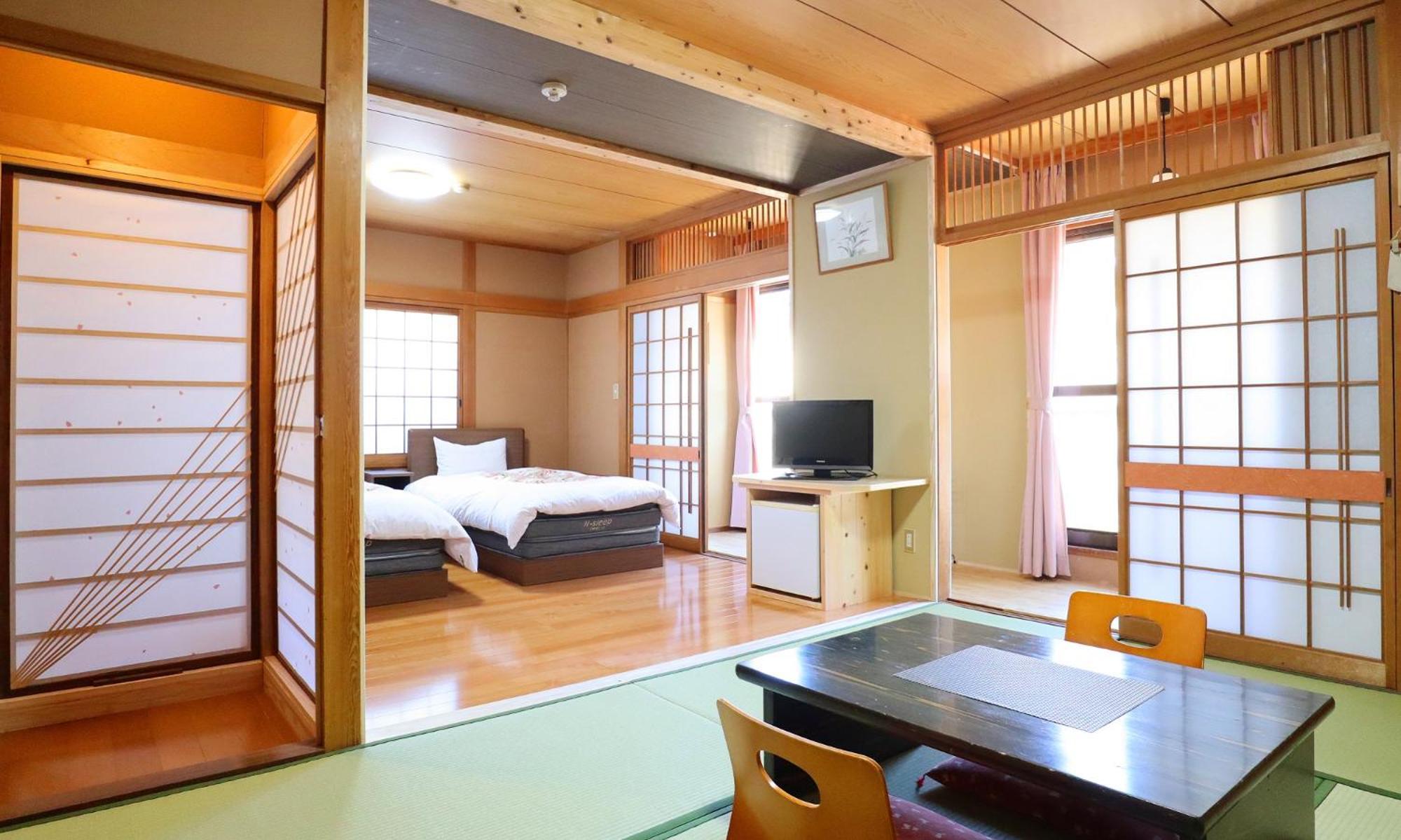 Ban-Ya Hot Spring Inn Юфу Экстерьер фото